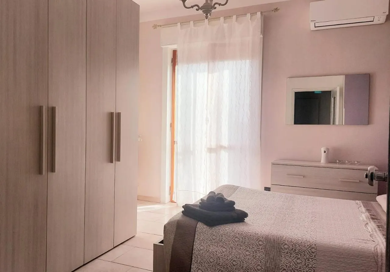דירות Attico Trilocale Con Solarium A בורגטו סנטו ספיריטו